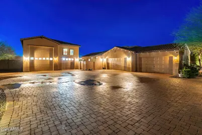 8771 W Jj Ranch Road, Peoria, AZ 85383 - Photo 3