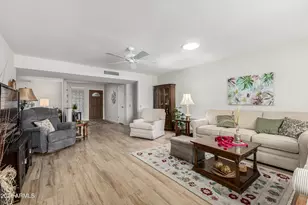 18411 N Conestoga Dr, Sun City, AZ 85373 - Photo 7
