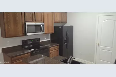 2600 E Springfield Place #Unit 108, Chandler, AZ 85286 - Photo 3