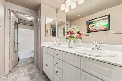 425 W Rio Salado Parkway #101, Tempe, AZ 85281 - Photo 15