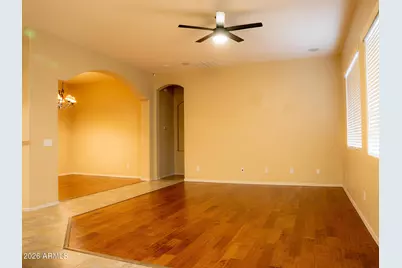 22074 N 104th Lane, Peoria, AZ 85383 - Photo 9