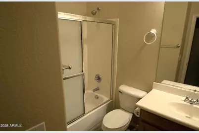 22074 N 104th Lane, Peoria, AZ 85383 - Photo 3