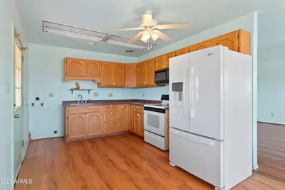 655 S 333rd Avenue, Wickenburg, AZ 85390 - Photo 5