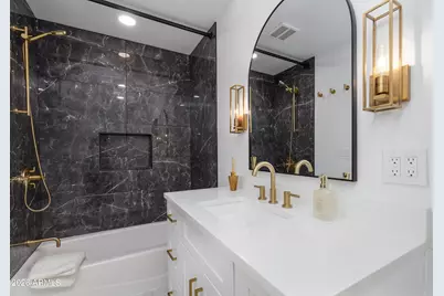 3034 E Stella Lane, Phoenix, AZ 85016 - Photo 7