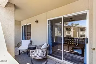 1880 E Morten Ave, Phoenix, AZ 85020 - Photo 21