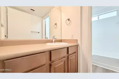 1880 E Morten Avenue #202, Phoenix, AZ 85020 - Photo 9