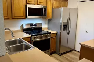 1880 E Morten Ave, Phoenix, AZ 85020 - Photo 1