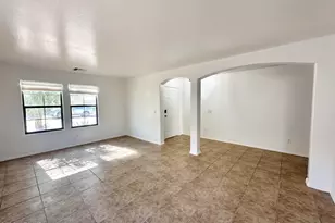 1672 E Leaf Rd, San Tan Valley, AZ 85140 - Photo 11