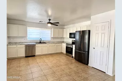 1672 E Leaf Road, San Tan Valley, AZ 85140 - Photo 17