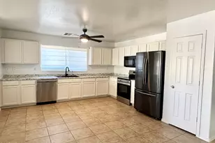 1672 E Leaf Rd, San Tan Valley, AZ 85140 - Photo 17