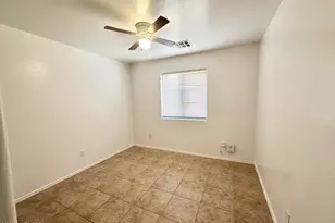 1672 E Leaf Rd, San Tan Valley, AZ 85140 - Photo 43