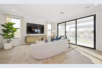 8027 W Royal Palm Road, Peoria, AZ 85345 - Photo 5