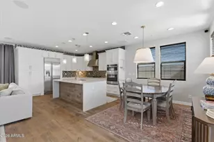 2338 W Gloria Ln, Phoenix, AZ 85085 - Photo 7