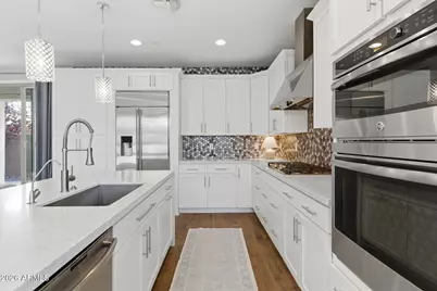 2338 W Gloria Lane, Phoenix, AZ 85085 - Photo 13