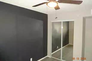 341 E Vogel Ave, Phoenix, AZ 85020 - Photo 9