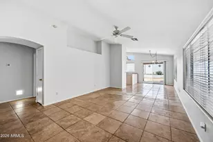 3930 E Wescott Dr, Phoenix, AZ 85050 - Photo 3