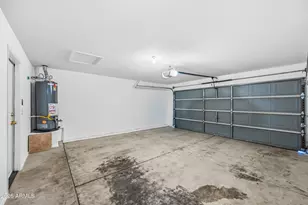 3930 E Wescott Dr, Phoenix, AZ 85050 - Photo 31