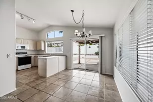 3930 E Wescott Dr, Phoenix, AZ 85050 - Photo 5