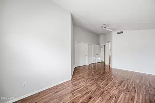 3930 E Wescott Dr, Phoenix, AZ 85050 - Photo 11