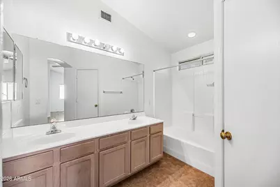 3930 E Wescott Drive, Phoenix, AZ 85050 - Photo 11
