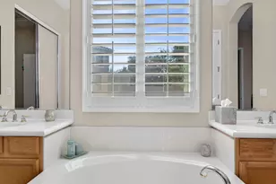 10647 E Lindner Cir, Mesa, AZ 85209 - Photo 29