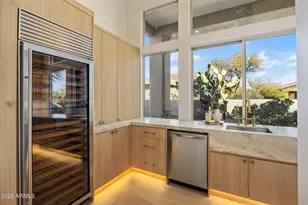 10874 E Dale Ln, Scottsdale, AZ 85262 - Photo 15