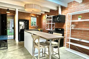 3022 N 32nd St, Phoenix, AZ 85018 - Photo 3