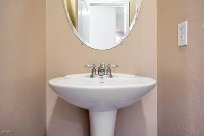 401 S 166th Drive, Goodyear, AZ 85338 - Photo 11