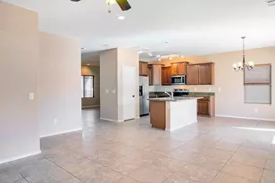 401 S 166th Dr, Goodyear, AZ 85338 - Photo 5