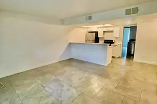 8838 North 8th St, Phoenix, AZ 85020 - Photo 3