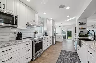 4029 E Coolbrook Ave, Phoenix, AZ 85032 - Photo 9