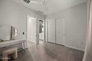 5954 E Cat Balue Dr, Phoenix, AZ 85054 - Photo 23