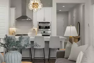 5954 E Cat Balue Dr, Phoenix, AZ 85054 - Photo 9