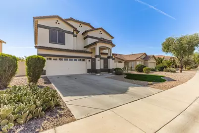 45121 W Alamendras Street, Maricopa, AZ 85139 - Photo 3