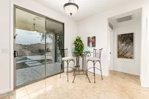 8205 S 23rd Pl, Phoenix, AZ 85042 - Photo 11
