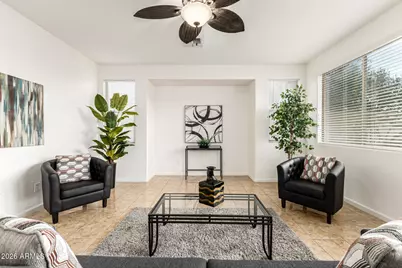 8205 S 23rd Place, Phoenix, AZ 85042 - Photo 9