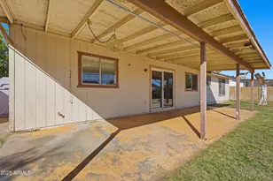 953 E Hackamore St, Mesa, AZ 85203 - Photo 39