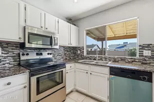 953 E Hackamore St, Mesa, AZ 85203 - Photo 13