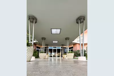 2201 N Central Avenue #9D, Phoenix, AZ 85004 - Photo 3