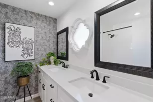 4019 E Charter Oak Rd, Phoenix, AZ 85032 - Photo 13