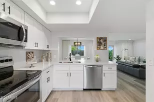 4019 E Charter Oak Rd, Phoenix, AZ 85032 - Photo 7