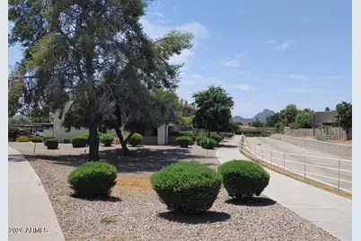 4019 E Charter Oak Road, Phoenix, AZ 85032 - Photo 19