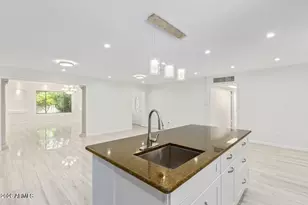 1212 E McLellan Blvd, Phoenix, AZ 85014 - Photo 13