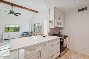 4800 N 68th St, Scottsdale, AZ 85251 - Photo 13