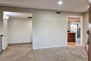 11625 S Mohave St, Phoenix, AZ 85044 - Photo 5