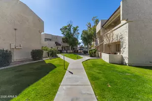 11026 N 28th Dr, Phoenix, AZ 85029 - Photo 23