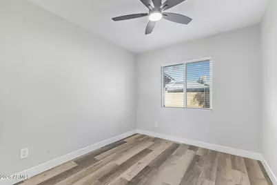 7922 W Clayton Drive, Phoenix, AZ 85033 - Photo 15