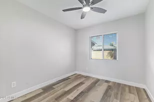 7922 W Clayton Dr, Phoenix, AZ 85033 - Photo 15