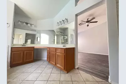 963 W Morelos Street, Chandler, AZ 85225 - Photo 9