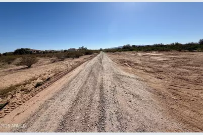 207Xx N 205th (503-47-130) Avenue #1+ Acre, Wittmann, AZ 85361 - Photo 1